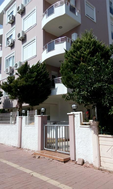 Ceylan Apartment